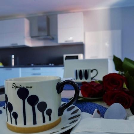 Casa Vacanza "Marinella" Сулмона Екстериор снимка