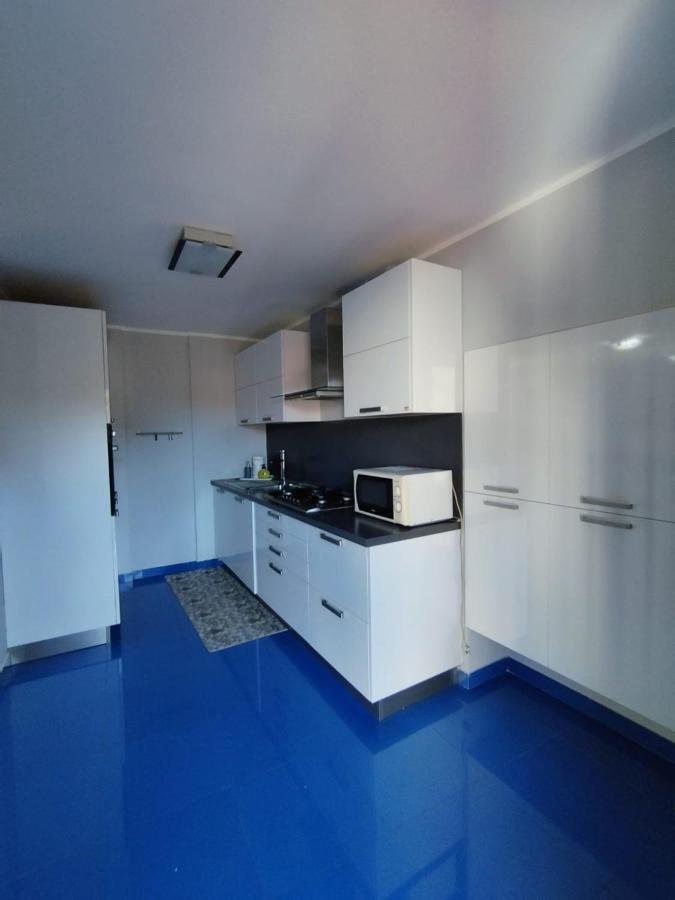 Casa Vacanza "Marinella" Сулмона Екстериор снимка