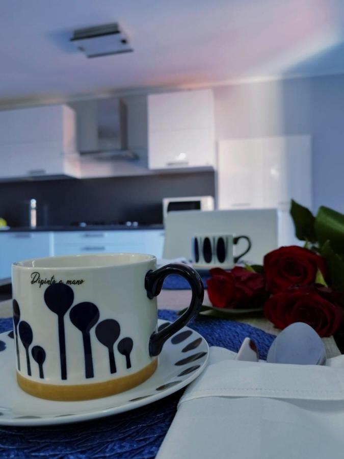 Casa Vacanza "Marinella" Сулмона Екстериор снимка