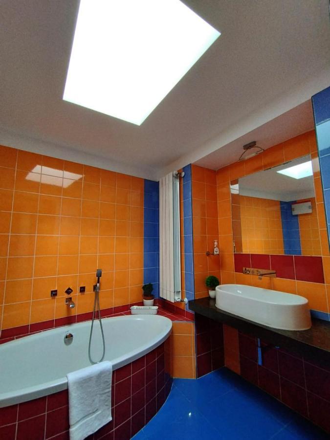 Casa Vacanza "Marinella" Сулмона Екстериор снимка